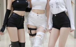 日本中文字幕黑人借宿影片